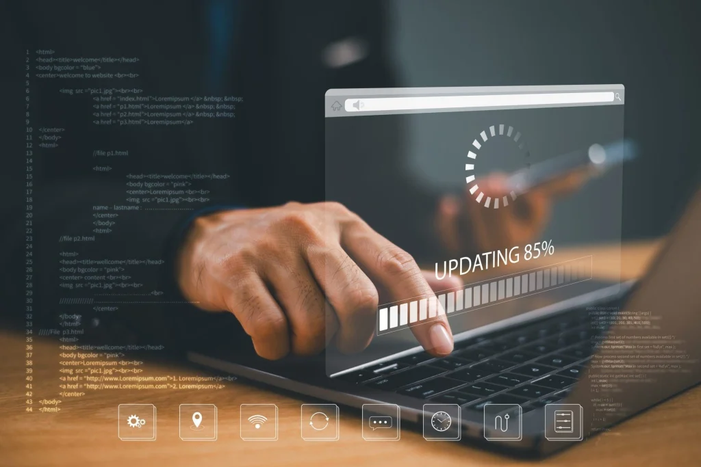 Eine Person, die einen Laptop mit einem virtuellen Bildschirm benutzt, auf dem "Update 85%" und ein Fortschrittsbalken angezeigt werden, umgeben von digitalen Symbolen und Codes, die Software-Updates und Technologie symbolisieren.